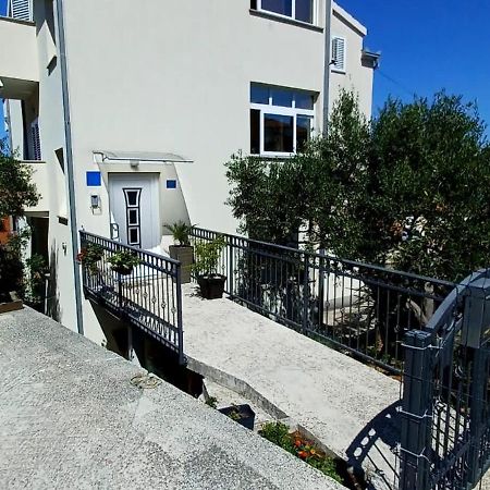 Apartman Nives Apartment Trogir Bagian luar foto